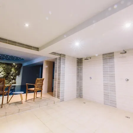 Wellness Vyhlidka 4* Náchod