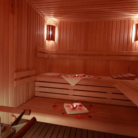 Hotel Wellness Vyhlidka 4*
