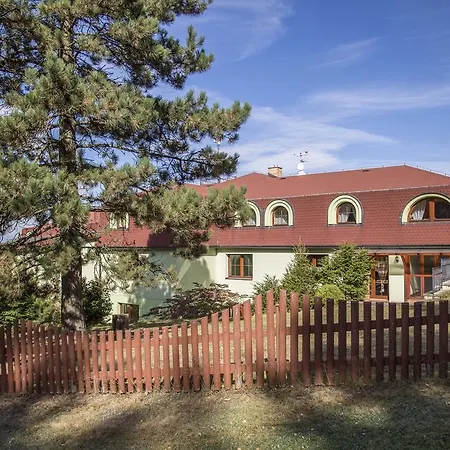 Wellness Vyhlidka 4* Náchod