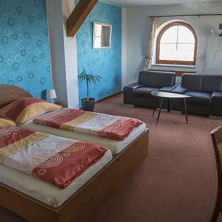 Wellness Vyhlidka Hotel 4*