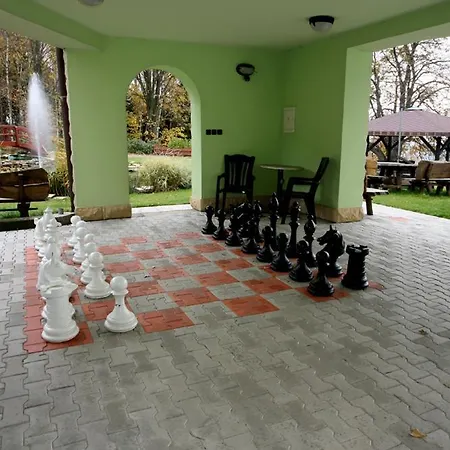 Wellness Vyhlidka Hotel 4*
