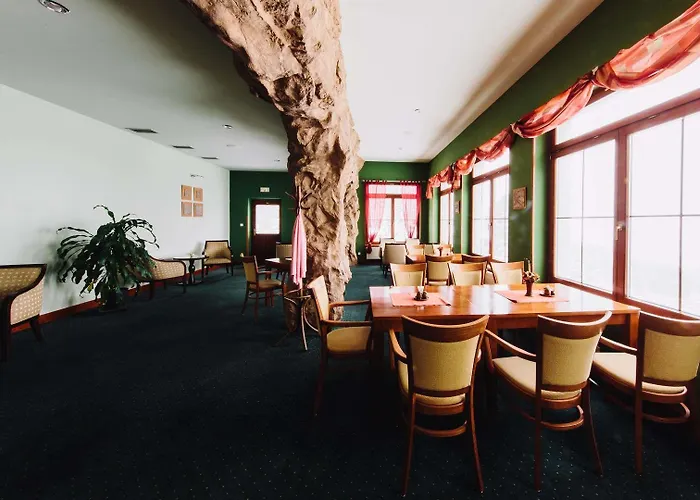 Wellness Vyhlidka Hotel 4*