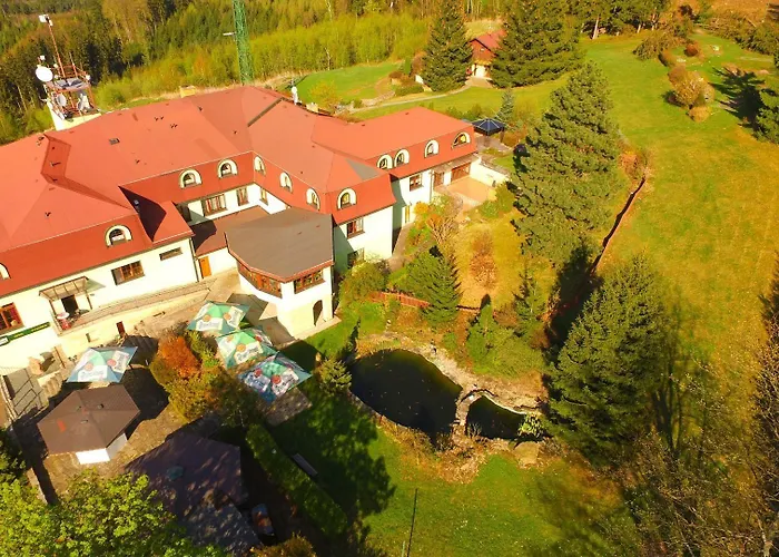 Hotel Wellness Vyhlidka 4*