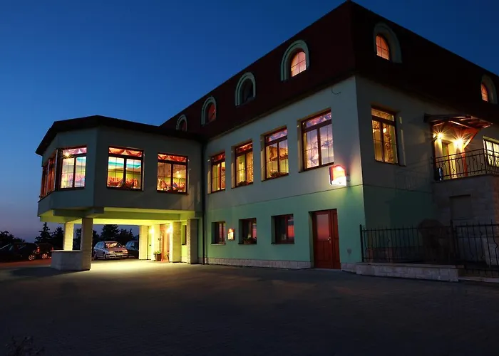 Wellness Vyhlidka Hotel 4*