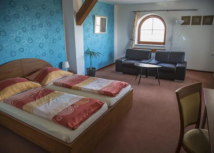 Wellness Vyhlidka Otel 4*